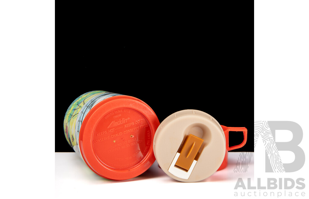 Retro Aladdin Humphrey B Bear Thermal Bottle c1965