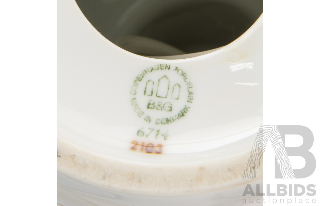 Vintage Danish Bing and Grondahl Lamp