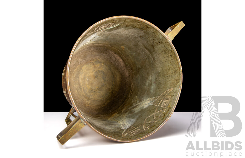 Fantastic German Jugendstil Copper and Brass Wine Cooler by C.D.E Works of Carl Deffner of Esslingen, c1900