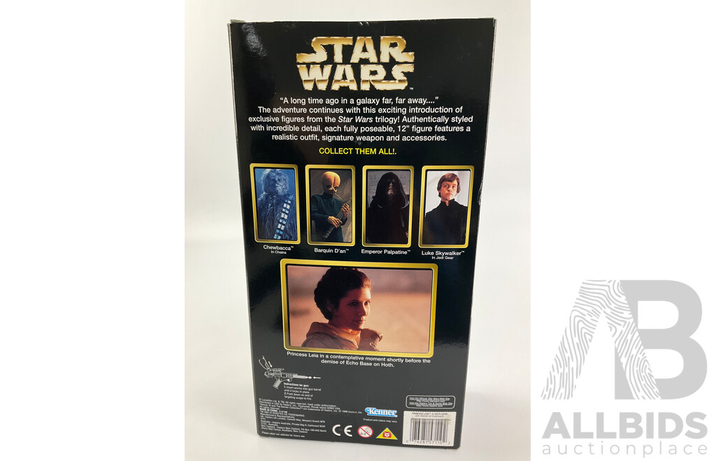 Kenner Star Wars Princess Leia in Hoth Gear in Original Box, Height 34cm