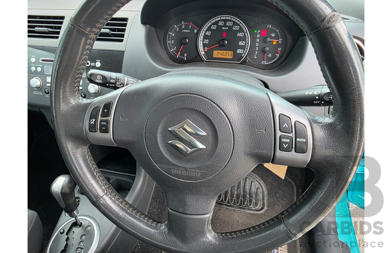 12/2005 Suzuki Swift  EZ 5d Hatchback Green 1.5L
