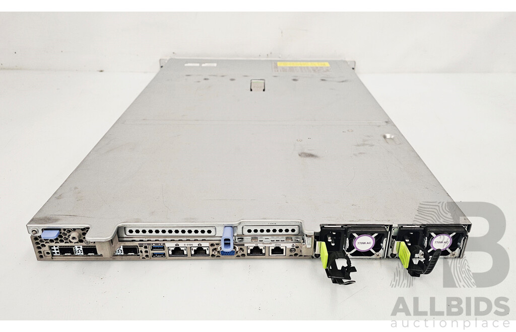 Cisco UCSC C220 M5 Intel Xeon SILVER (4110) 2.10GHz-3.00GHz 8-Core CPU 1RU Server W/ 64GB DDR4