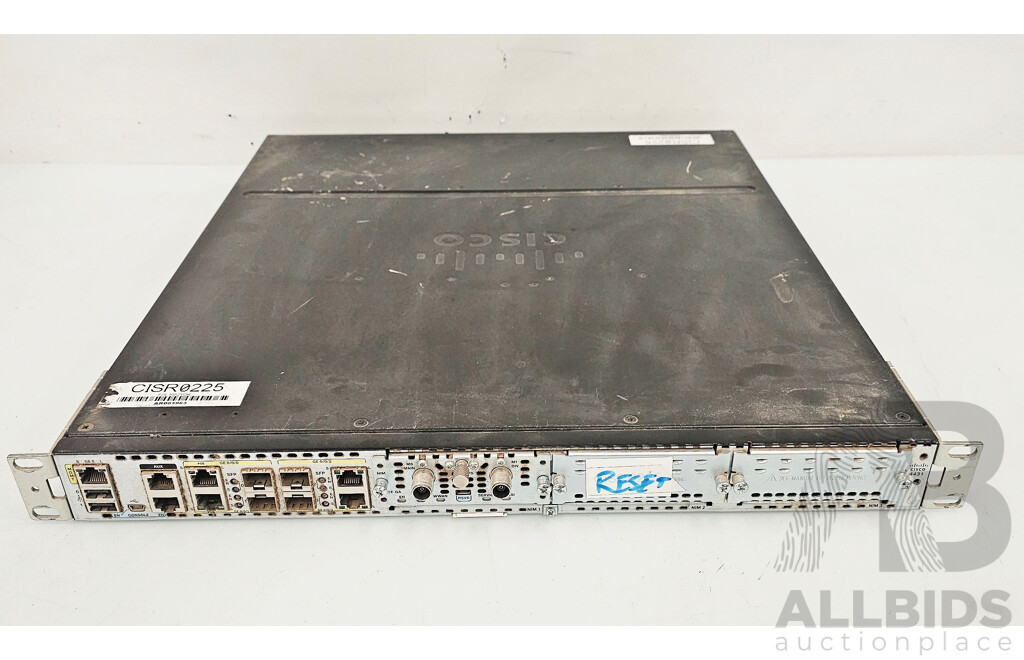Cisco (ISR4431/K9) 4400 Series Integrated Services Router