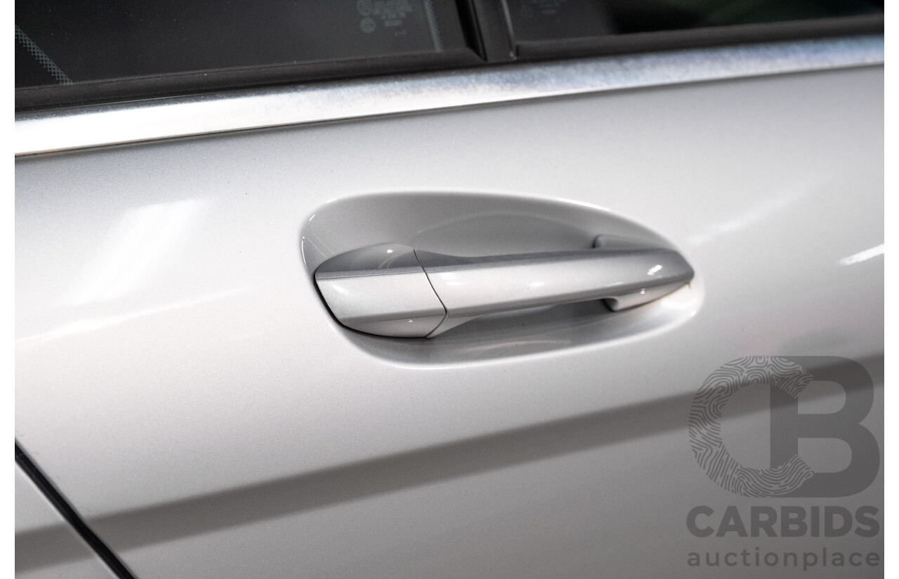 12/2008 Mercedes-Benz C200 Kompressor Avantgarde W204 4d Sedan Iridium Silver Metallic Supercharged 1.8L