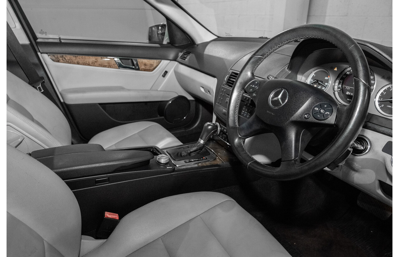 12/2008 Mercedes-Benz C200 Kompressor Avantgarde W204 4d Sedan Iridium Silver Metallic Supercharged 1.8L