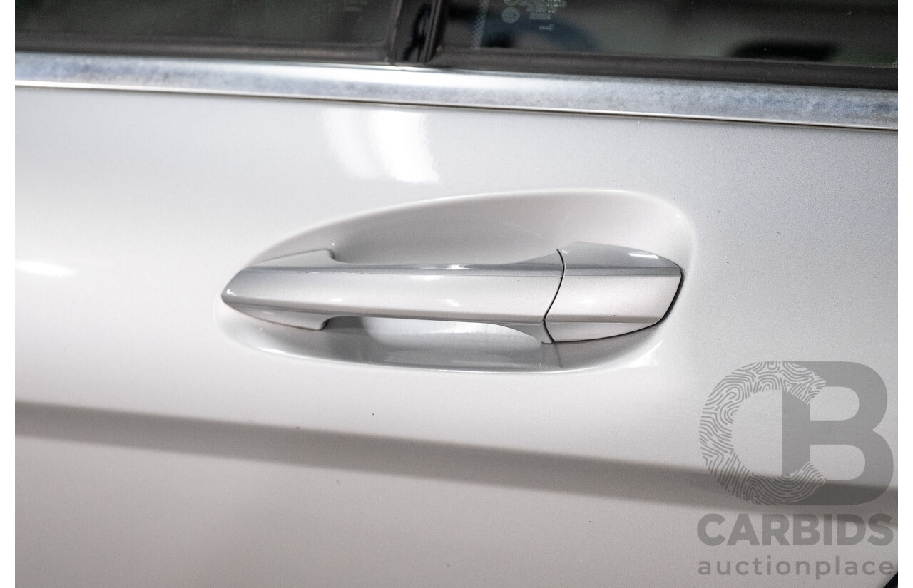 12/2008 Mercedes-Benz C200 Kompressor Avantgarde W204 4d Sedan Iridium Silver Metallic Supercharged 1.8L
