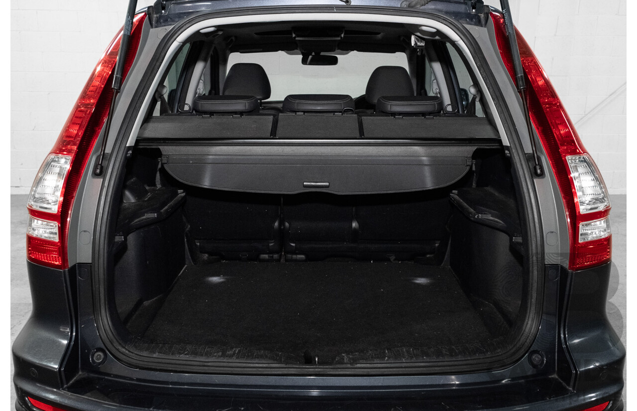 6/2011 Honda CR-V Luxury (4x4) MY11 4d Wagon Sparkle Grey Metallic 2.4L