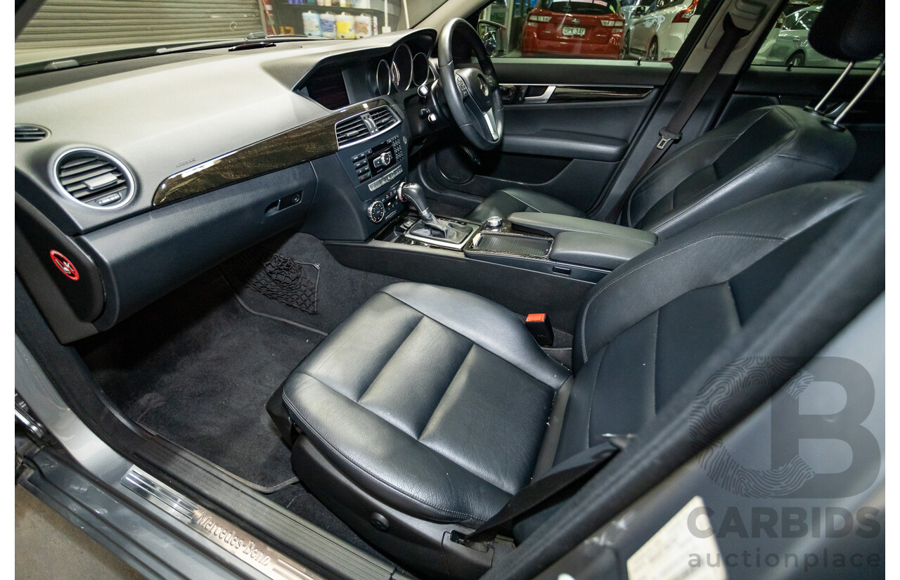 4/2013 Mercedes Benz C250 Avantgarde BE W204 MY13 4d Sedan Palladium Silver Metallic Turbo 1.8L