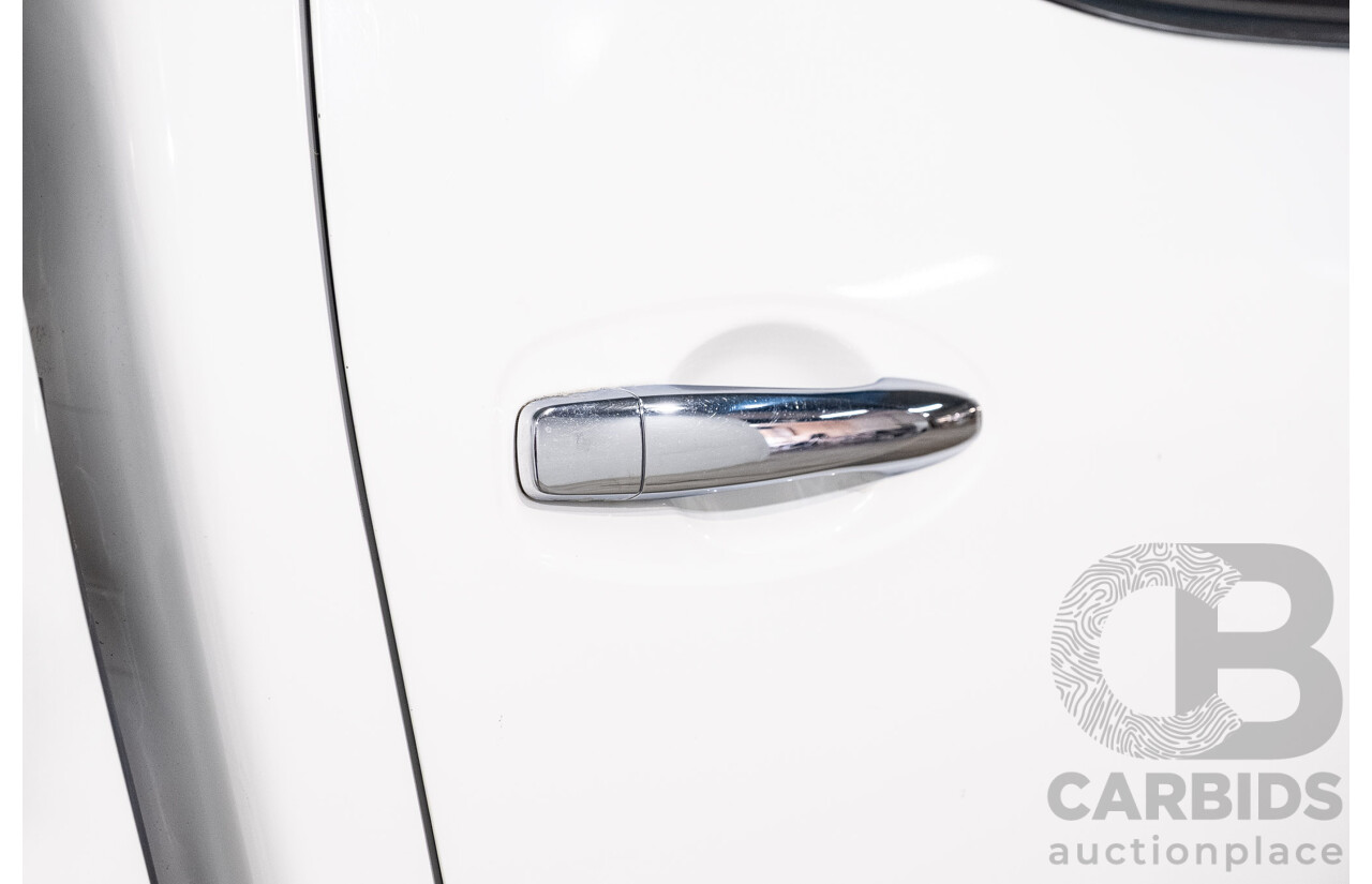 09/2017 Nissan Navara ST (4x4) D23 Series II Dual Cab Utility Polar White Twin Turbo Diesel 2.3L