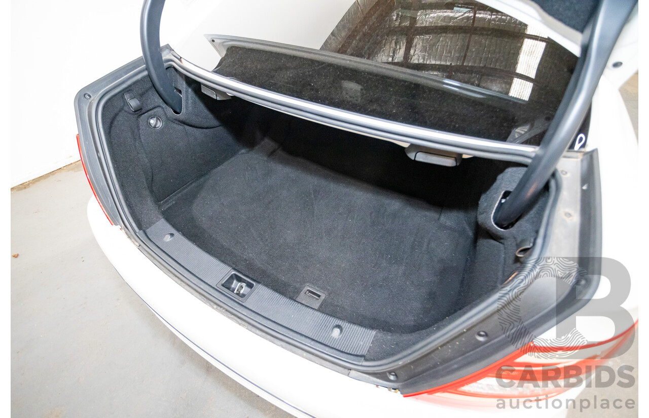 9/2012 Mercedes Benz C250 CDI Blue Efficiency W204 MY12 2d Coupe Polar White Twin Turbo Diesel 2.1L