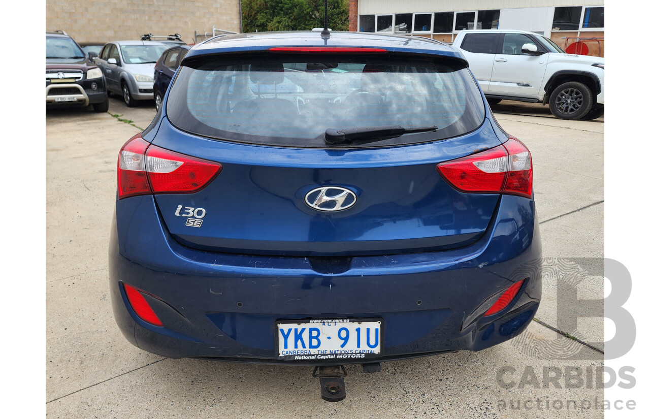 9/2014 Hyundai i30 Trophy GD MY14 5d Hatchback Blue 1.8L