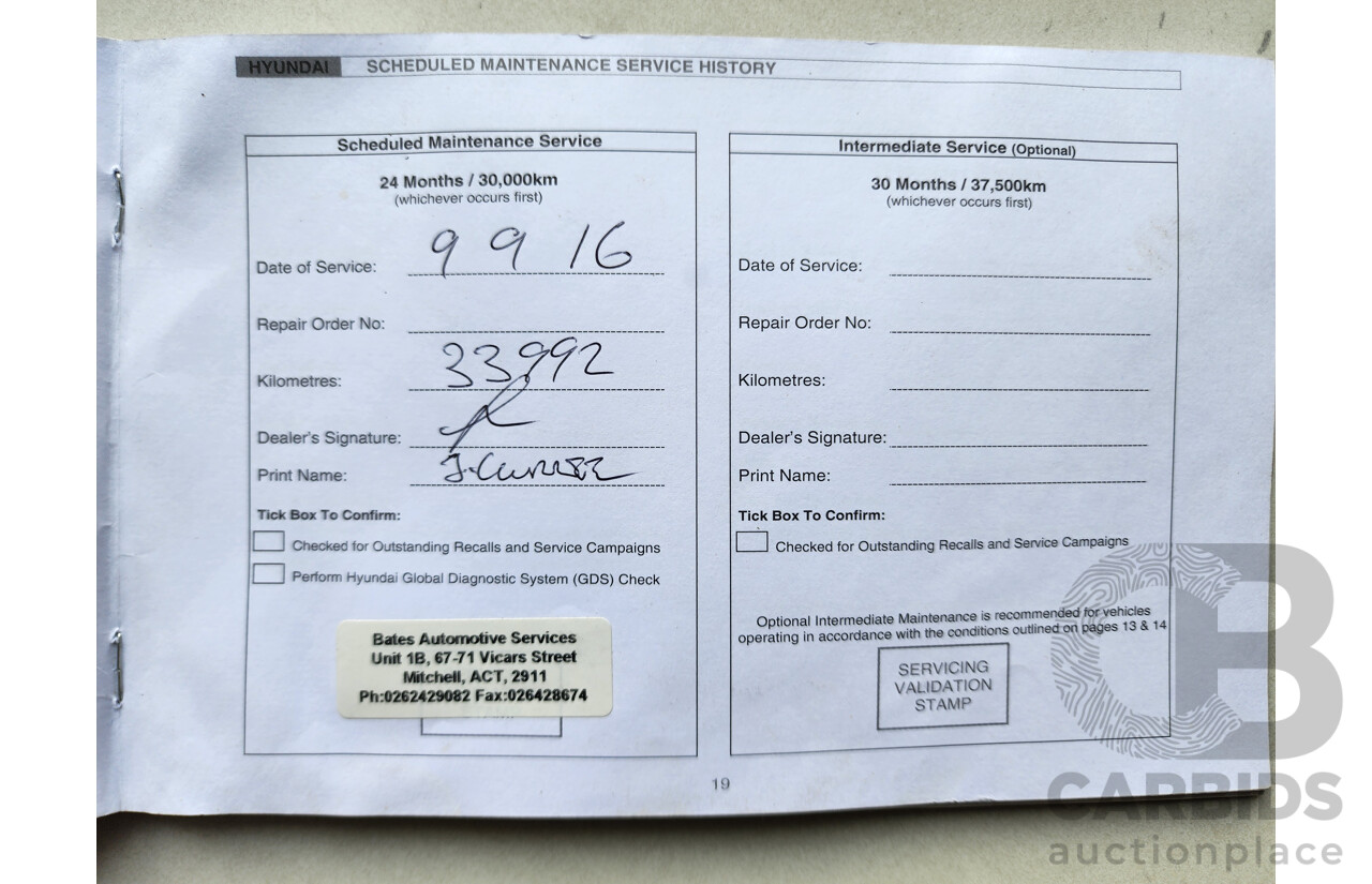 9/2014 Hyundai i30 Trophy GD MY14 5d Hatchback Blue 1.8L