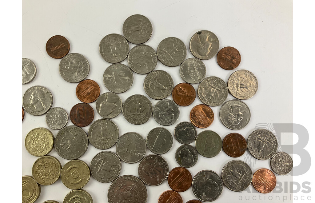 Collection of USA and United Kingdom Coins Including Ten One Pound and Commemoratives