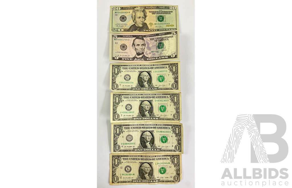 Collection of USA 2013 and 2009 Banknotes Including Twenty, Five, Four Ones