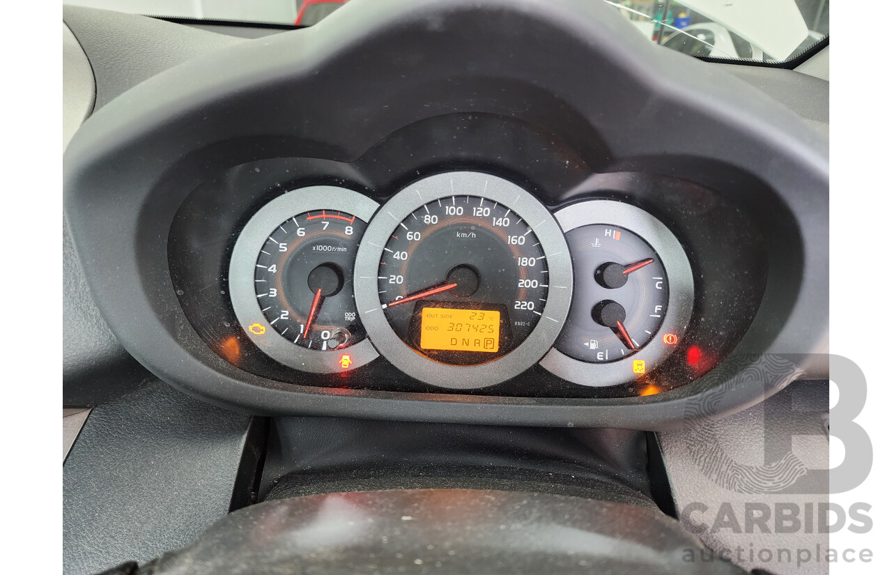 6/2011 Toyota Rav4 CV (4x4) ACA33R 08 UPGRADE 4d Wagon White 2.4L