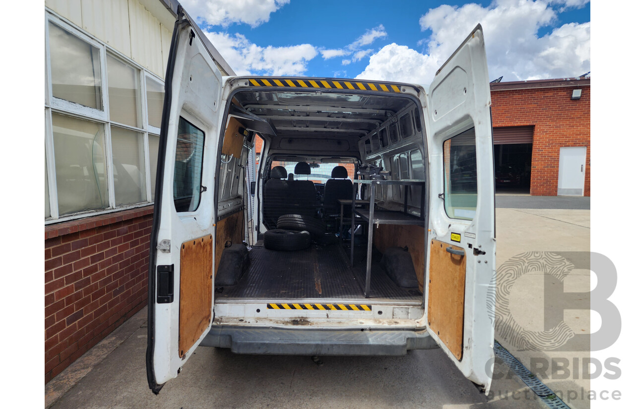 9/2008 Ford Transit HIGH (lwb) VM MY08 Van White 2.4L