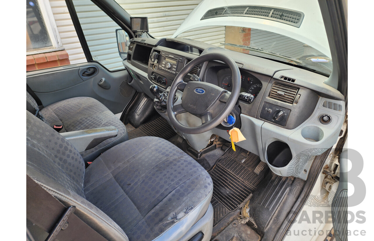 9/2008 Ford Transit HIGH (lwb) VM MY08 Van White 2.4L