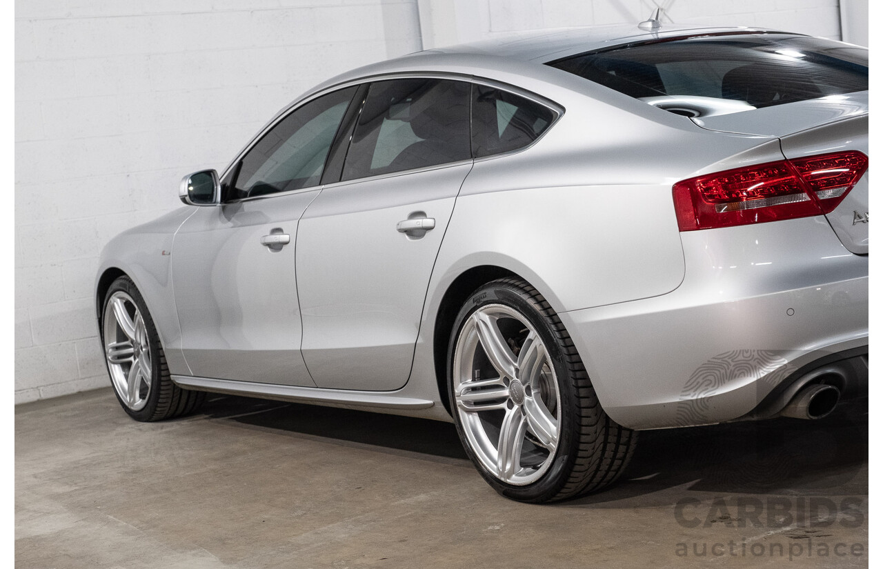 9/2011 Audi A5 Sportback 2.0 TFSI Quattro 8T MY13 5d Hatchback Ice Silver Metallic Turbo 2.0L