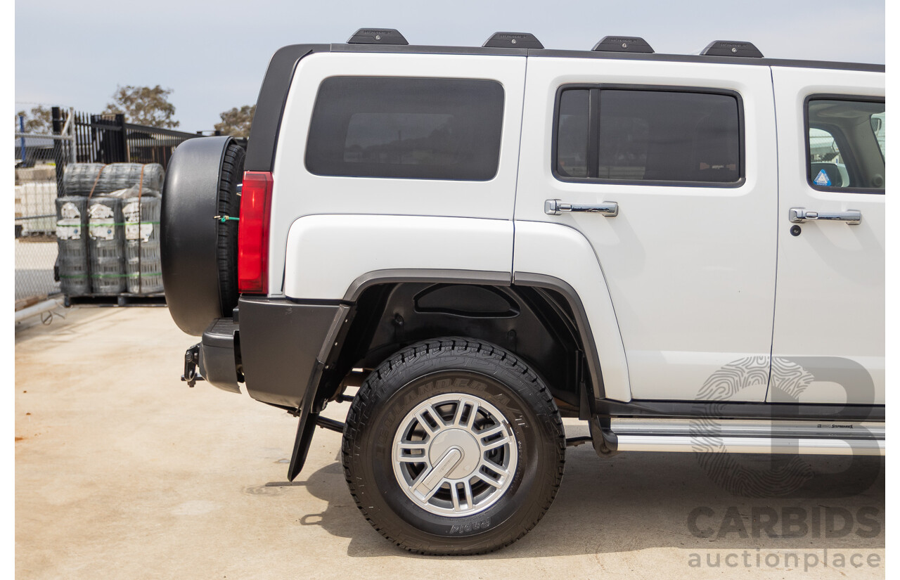 1/2008 Hummer H3 Adventure (4x4) 4d Wagon White 3.7L