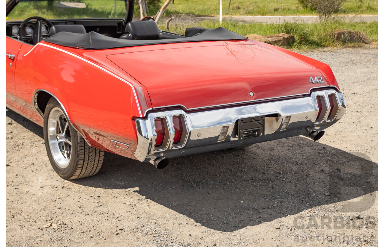 01/1970 Oldsmobile 442 (Cutlass) 2d Convertible Matador Red / White Roof 455ci Rocket V8 7.3L