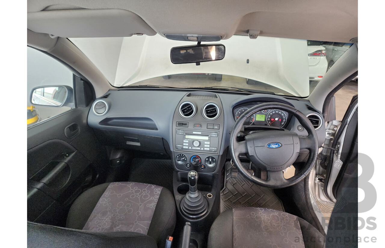 7/2008 Ford Fiesta LX WQ 5d Hatchback Silver 1.6L