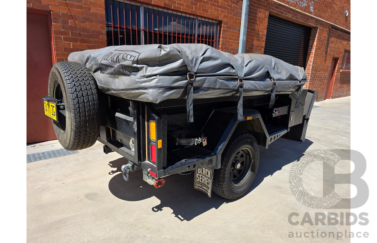 09/2015 GIC Black Series Extrem Camping Trailer