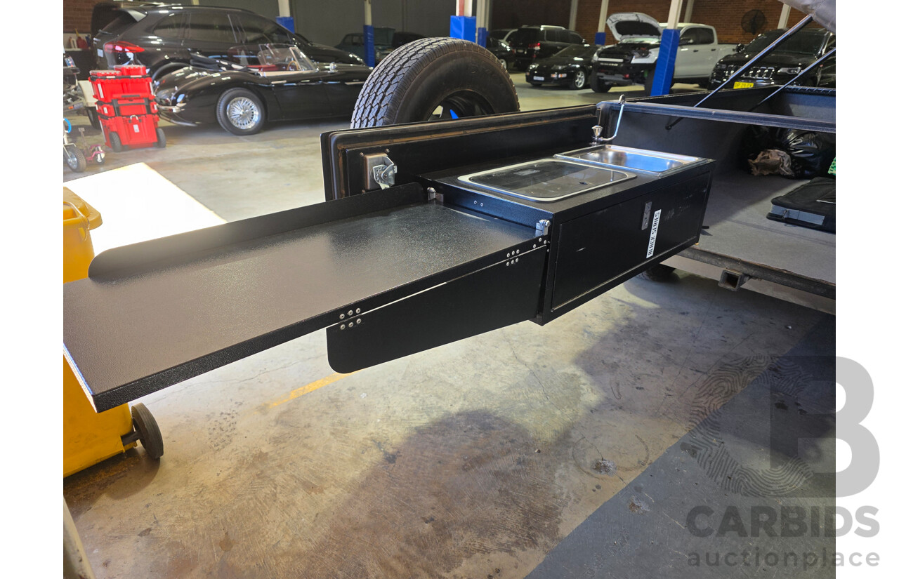 09/2015 GIC Black Series Extrem Camping Trailer