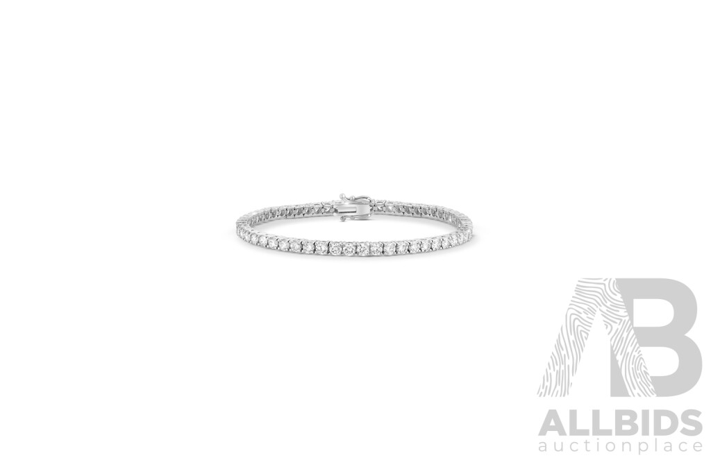 LIVE AUCTION #4  Exquisite Italian-Made Lab Grown Diamond Tennis Bracelet