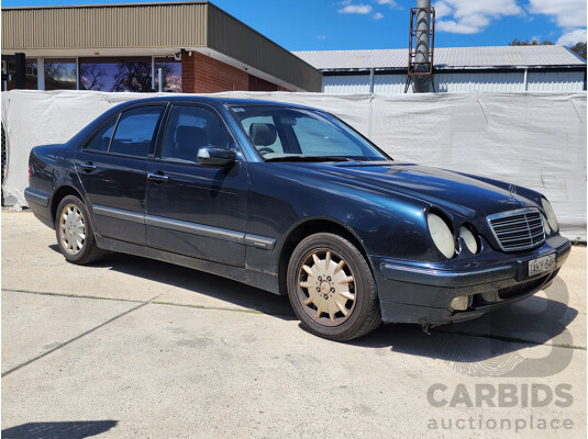 5/2001 Mercedes-Benz E240 Elegance W210 4d Sedan Green 2.4L