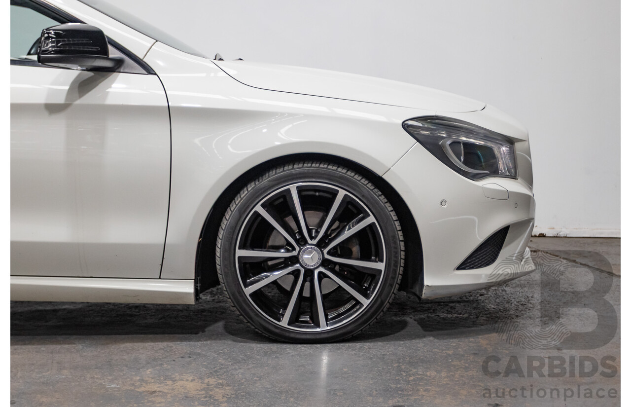 10/2015 Mercedes-Benz CLA200 117 MY15 4D Coupe Calcite White Turbo 1.6L