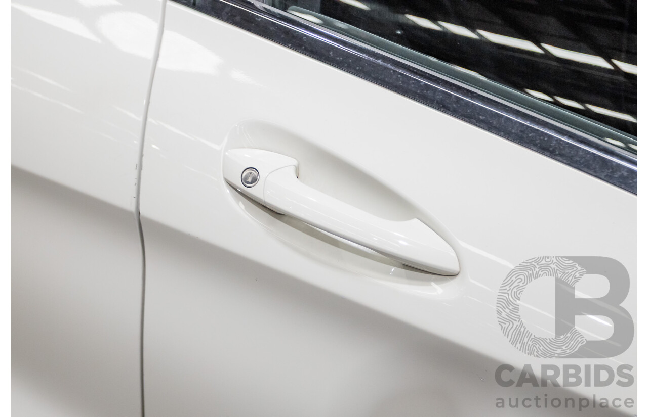 10/2015 Mercedes-Benz CLA200 117 MY15 4D Coupe Calcite White Turbo 1.6L