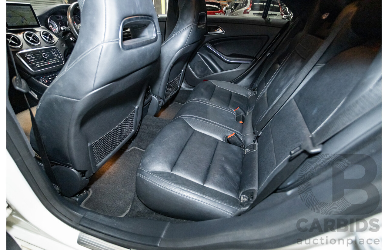 10/2015 Mercedes-Benz CLA200 117 MY15 4D Coupe Calcite White Turbo 1.6L