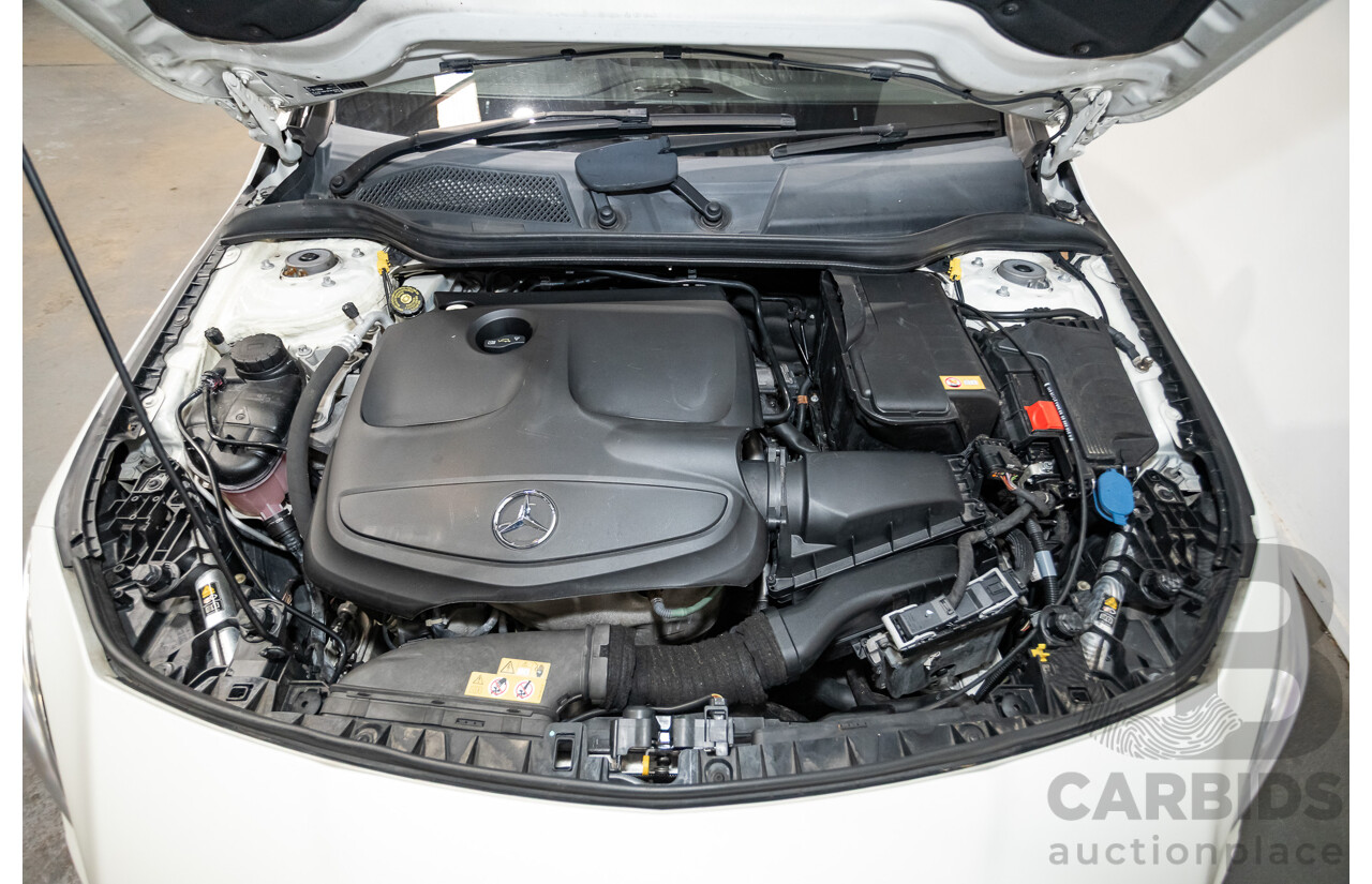 10/2015 Mercedes-Benz CLA200 117 MY15 4D Coupe Calcite White Turbo 1.6L