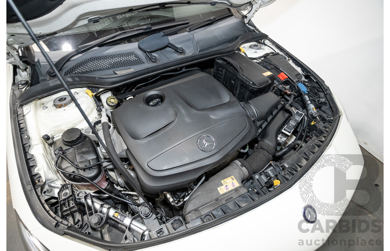 10/2015 Mercedes-Benz CLA200 117 MY15 4D Coupe Calcite White Turbo 1.6L