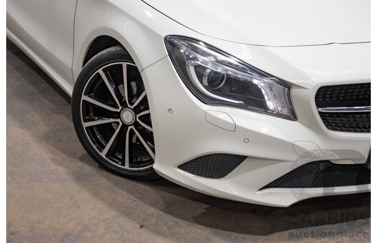 10/2015 Mercedes-Benz CLA200 117 MY15 4D Coupe Calcite White Turbo 1.6L