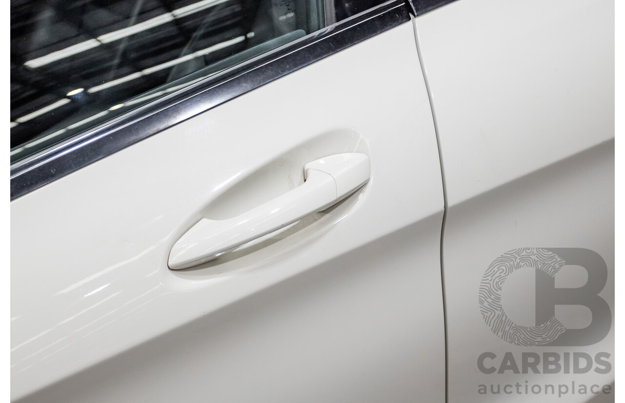 10/2015 Mercedes-Benz CLA200 117 MY15 4D Coupe Calcite White Turbo 1.6L