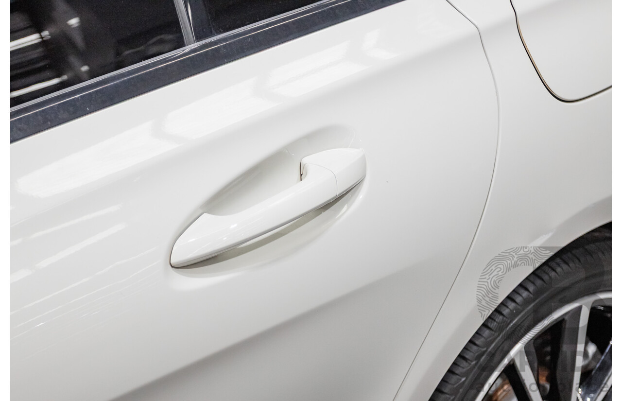 10/2015 Mercedes-Benz CLA200 117 MY15 4D Coupe Calcite White Turbo 1.6L