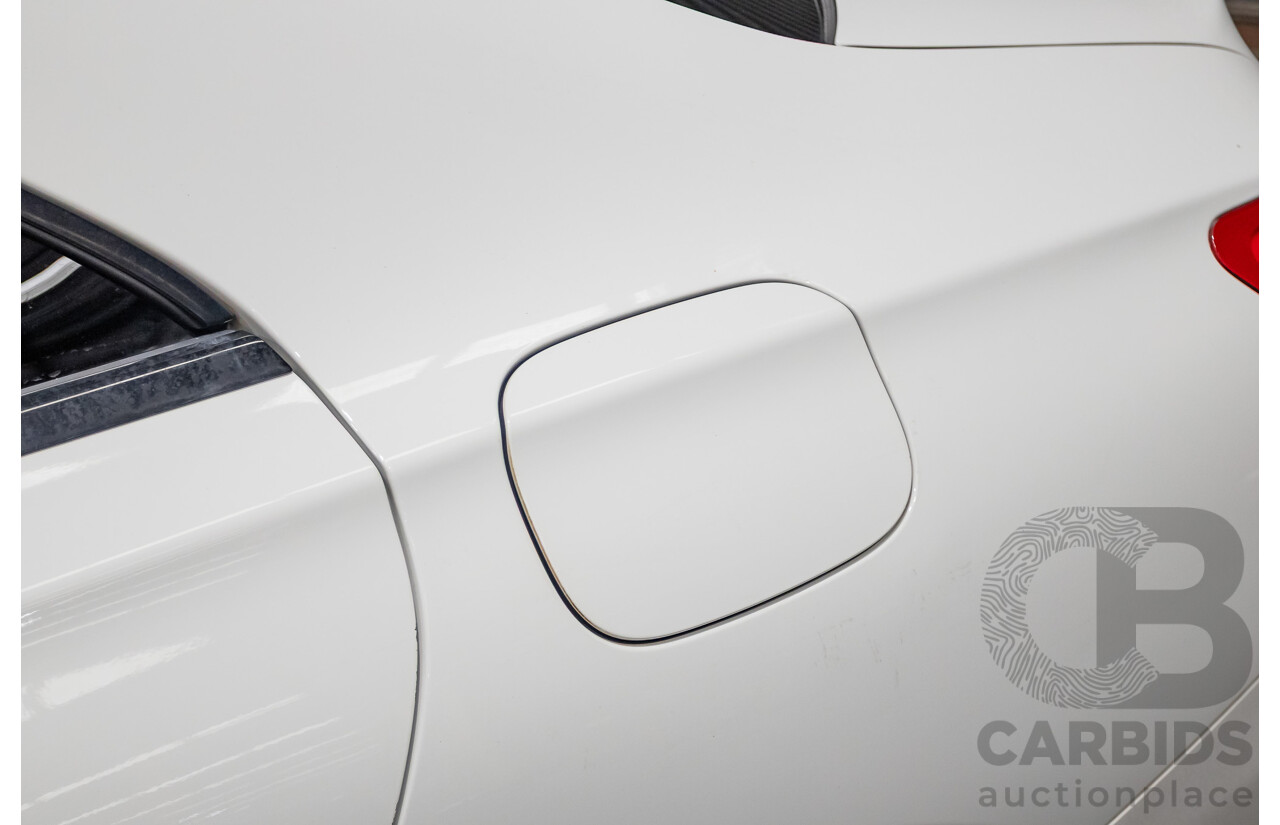 10/2015 Mercedes-Benz CLA200 117 MY15 4D Coupe Calcite White Turbo 1.6L