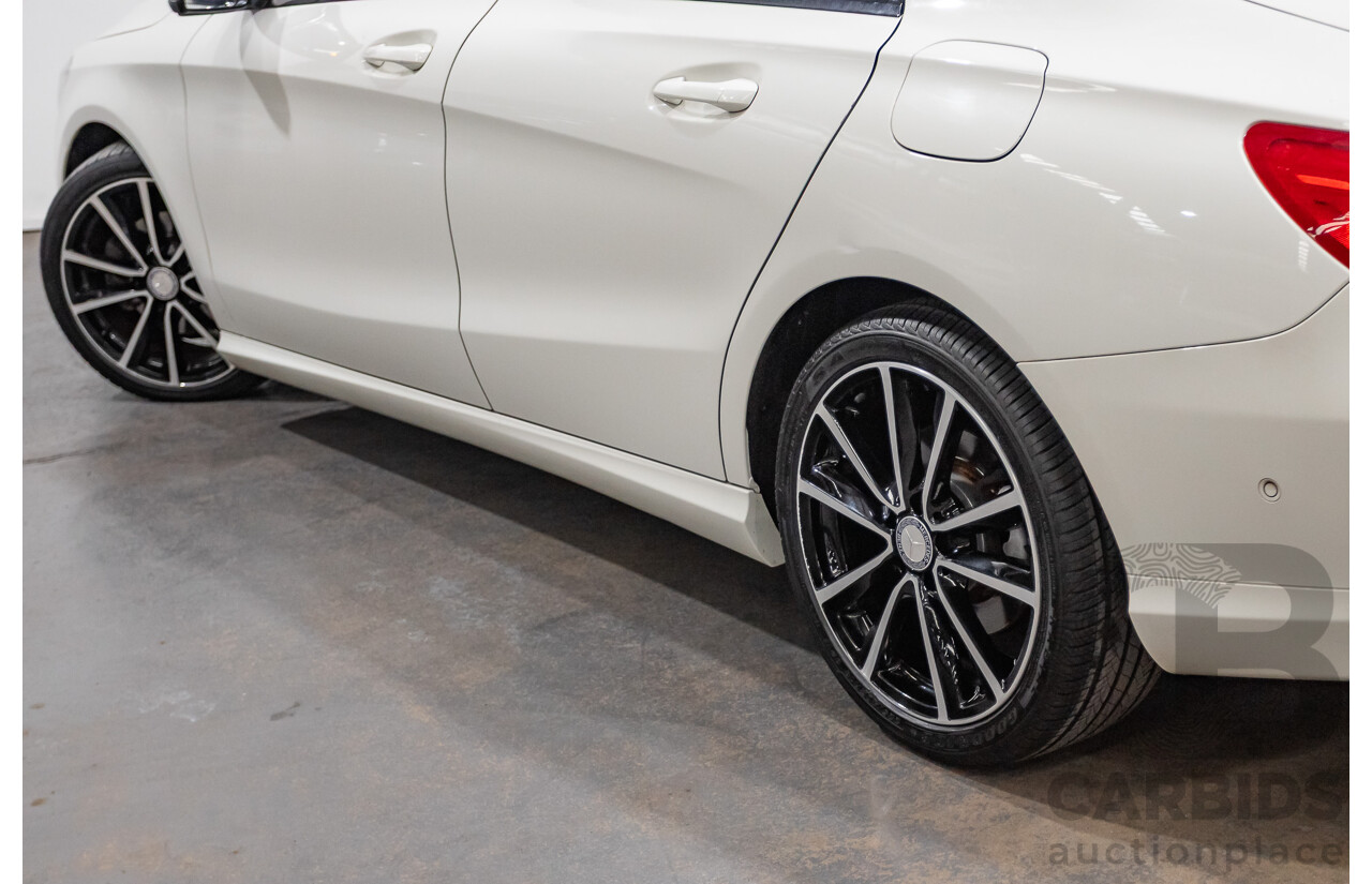 10/2015 Mercedes-Benz CLA200 117 MY15 4D Coupe Calcite White Turbo 1.6L