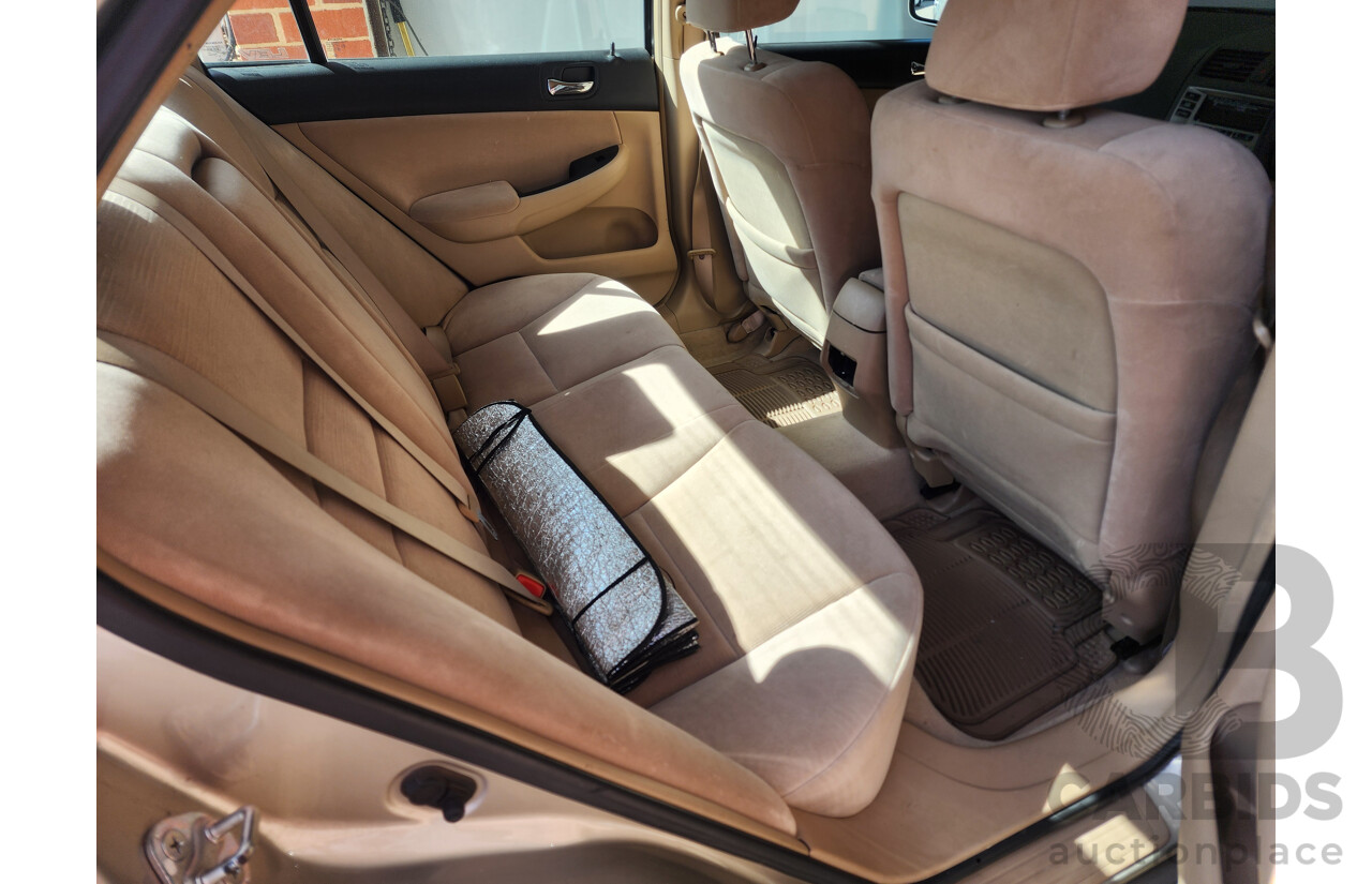 5/2006 Honda Accord VTi 40 4d Sedan Gold 2.4L