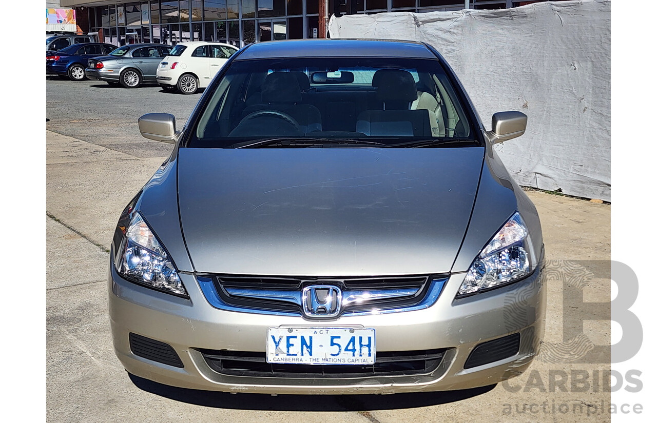 5/2006 Honda Accord VTi 40 4d Sedan Gold 2.4L