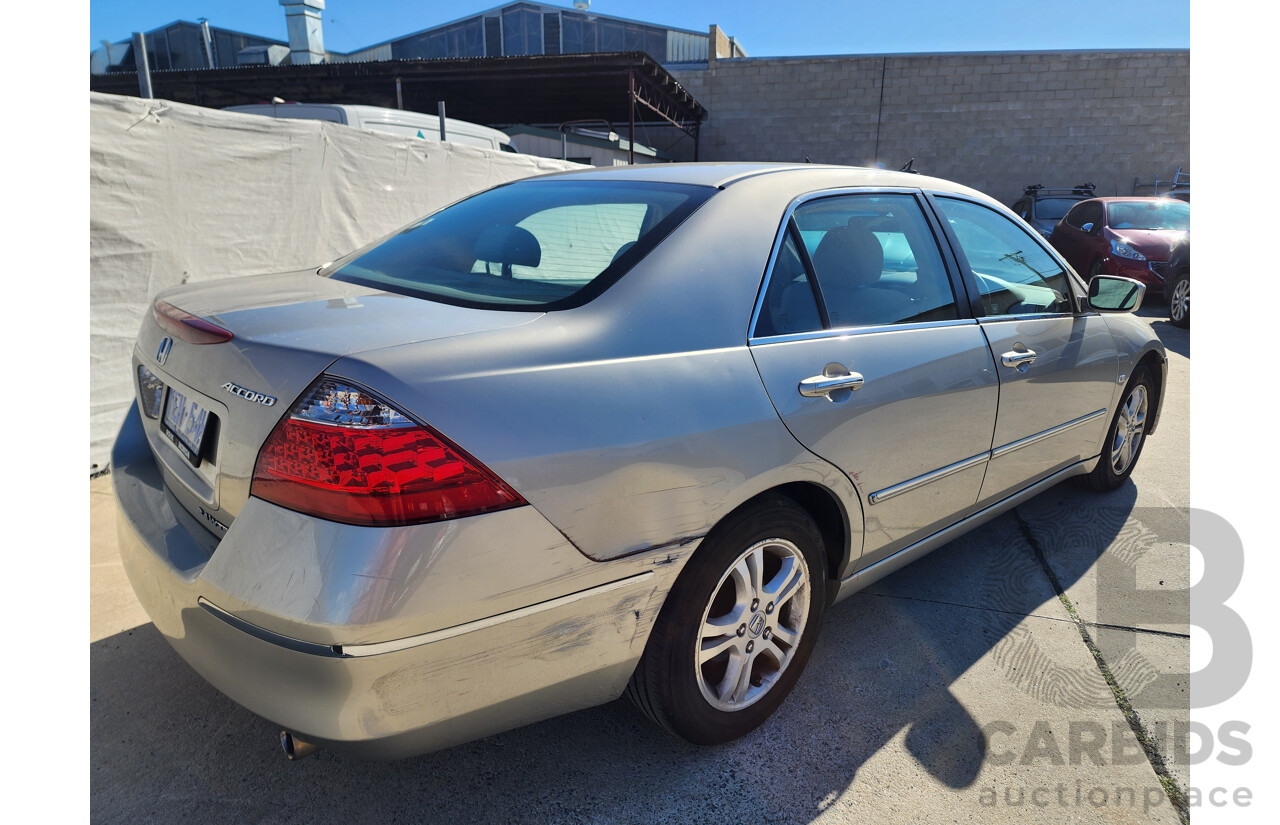 5/2006 Honda Accord VTi 40 4d Sedan Gold 2.4L