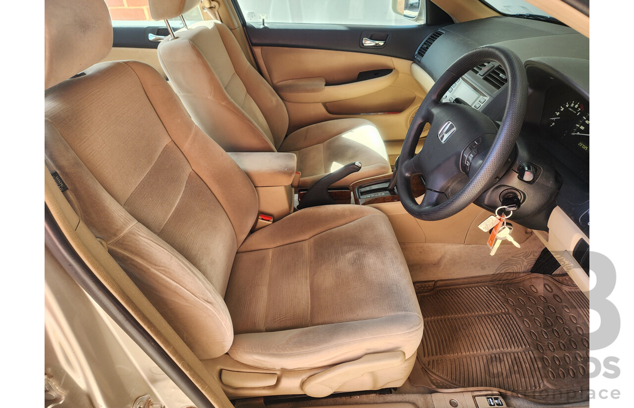 5/2006 Honda Accord VTi 40 4d Sedan Gold 2.4L