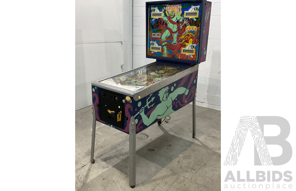 TRIDENT (Stern) Pinball Machine