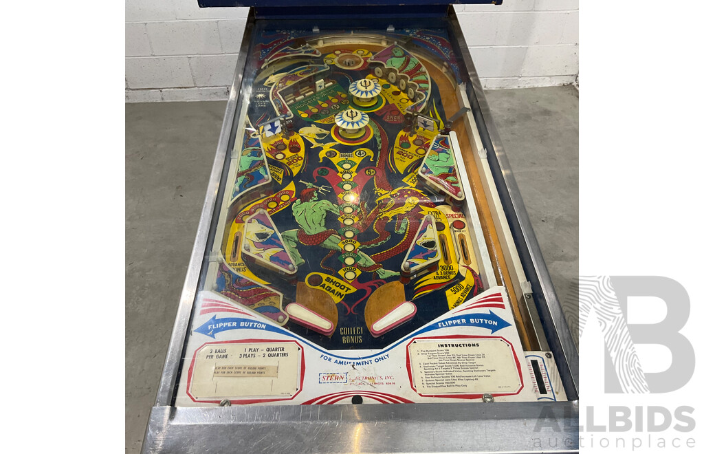 TRIDENT (Stern) Pinball Machine