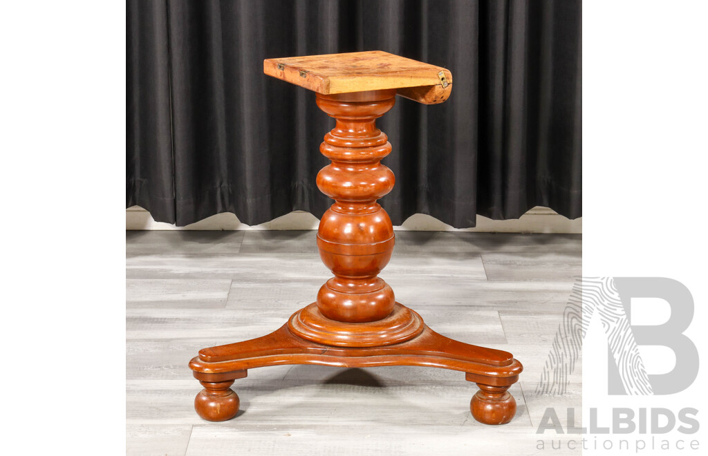 Victorian Cedar Tilt Top Loo Table
