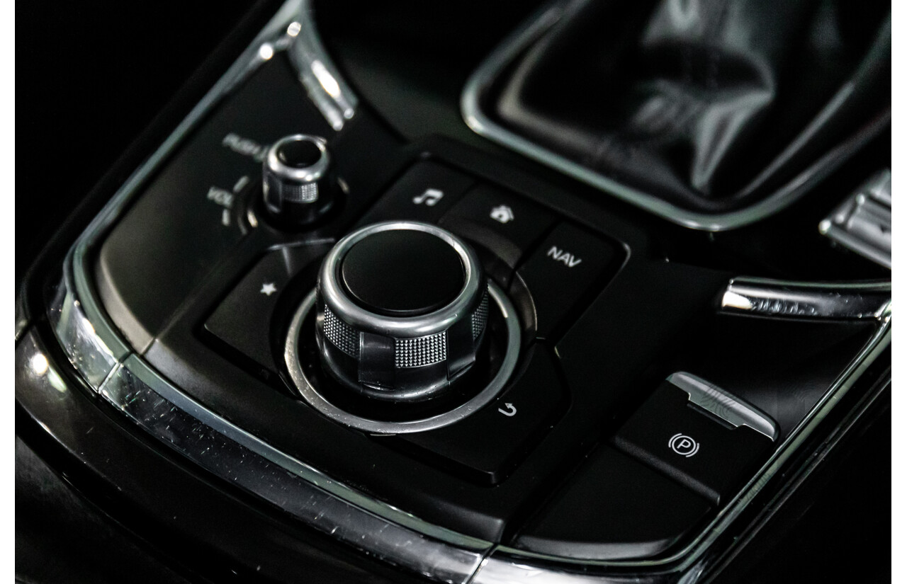 10/2016 Mazda CX-9 GT (FWD) MY16 4d Wagon Snowflake White Pearl Turbo 2.5L