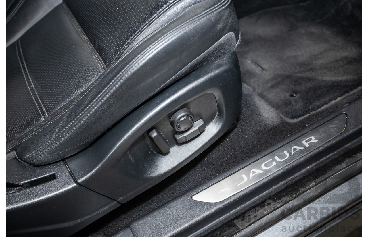 06/2019 Jaguar E-Pace P200 SE (AWD) (147kW) X540 MY19 4D Wagon Grey Turbo 2.0L