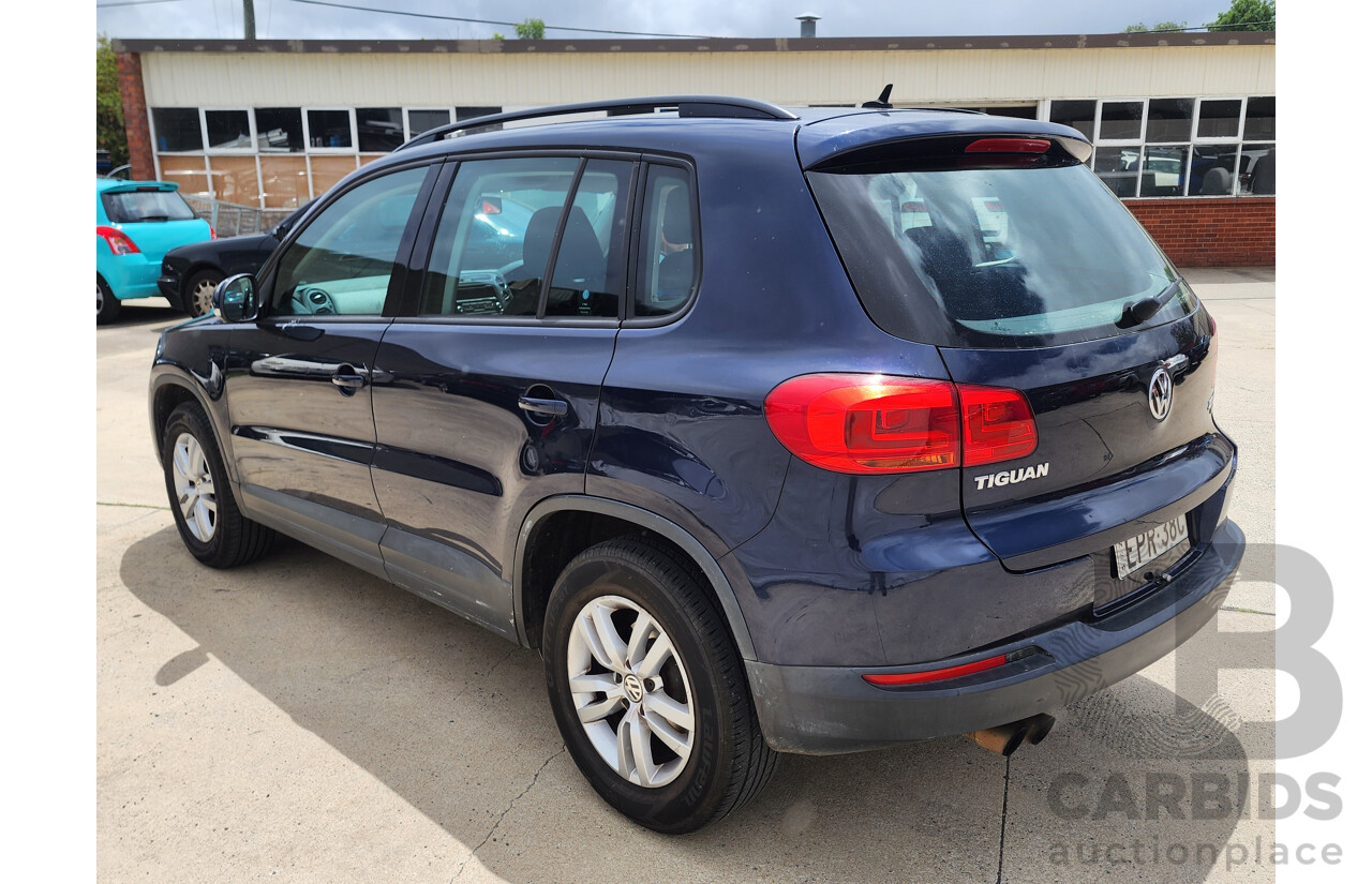 12/2011 Volkswagen Tiguan 132 TSI (4x4) 5NC MY12 4d Wagon Blue 2.0L