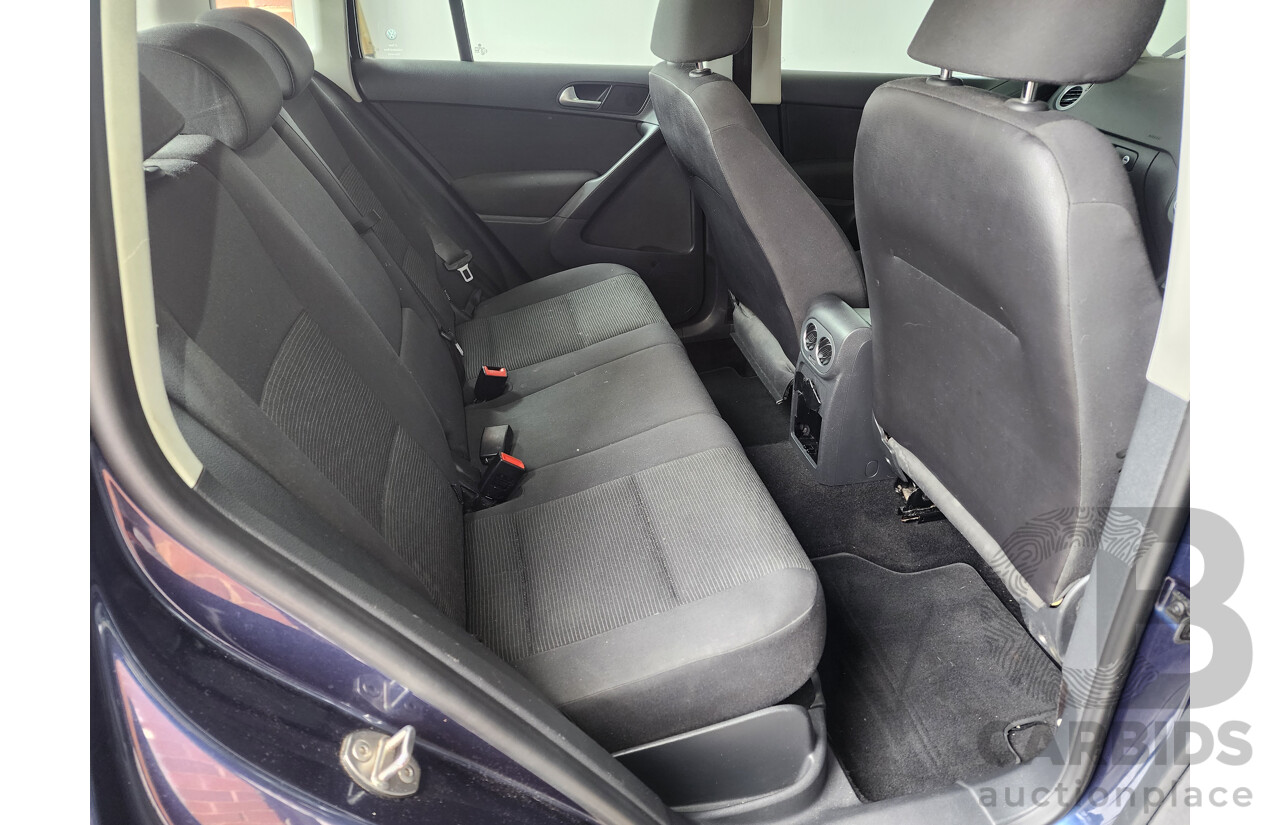 12/2011 Volkswagen Tiguan 132 TSI (4x4) 5NC MY12 4d Wagon Blue 2.0L